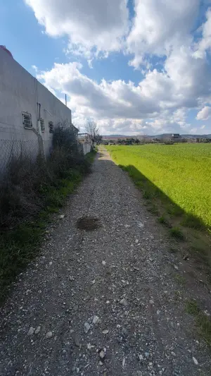 Gazi Mustafa Kemal Mah.de1.404 m² Tek Tapu Tel Çitli Arazi