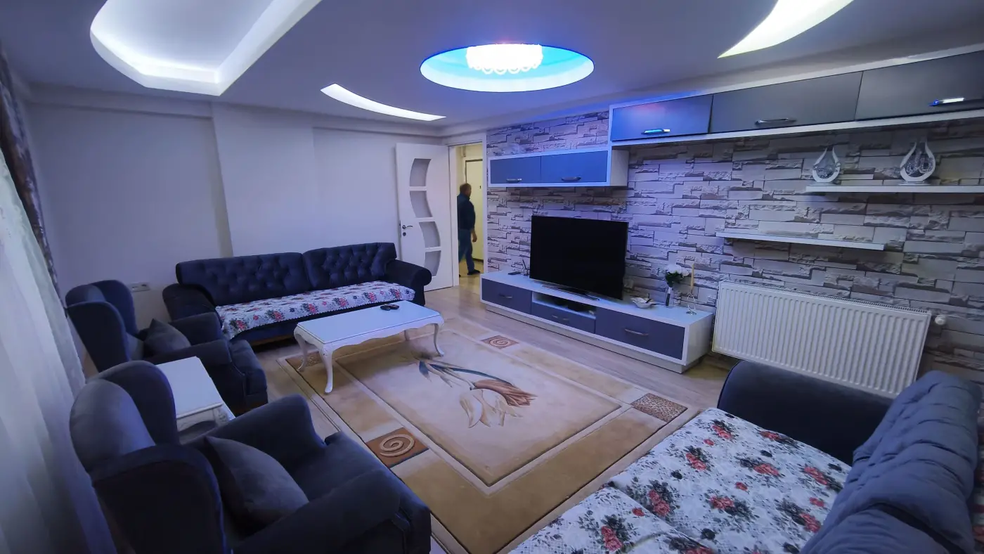 Alpkent Mahallesinde Geniş Metrajlı Lüks Dubleks Teraslı6+1Daire