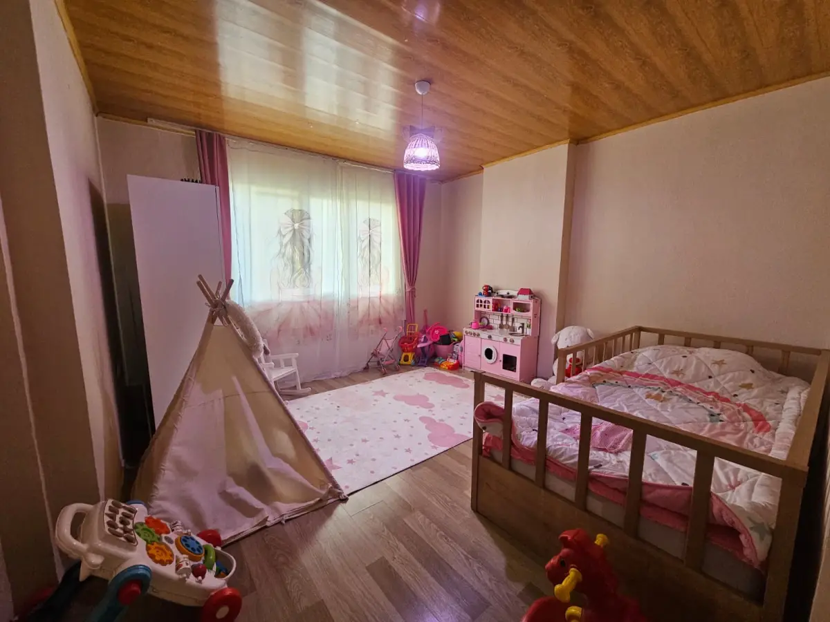 Masrafsız Satılık 3+1 Geniş Daire Yüksek Giriş 120 M²
