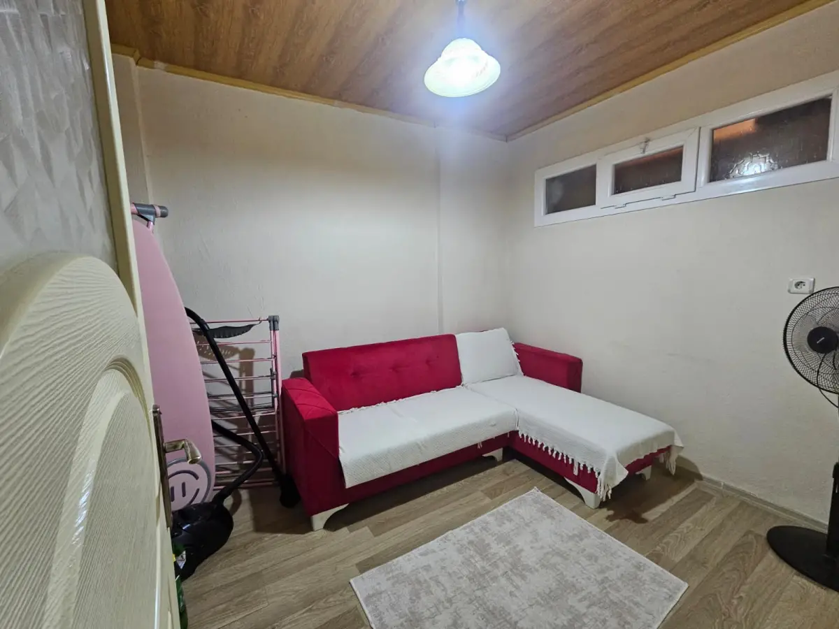 Masrafsız Satılık 3+1 Geniş Daire Yüksek Giriş 120 M²