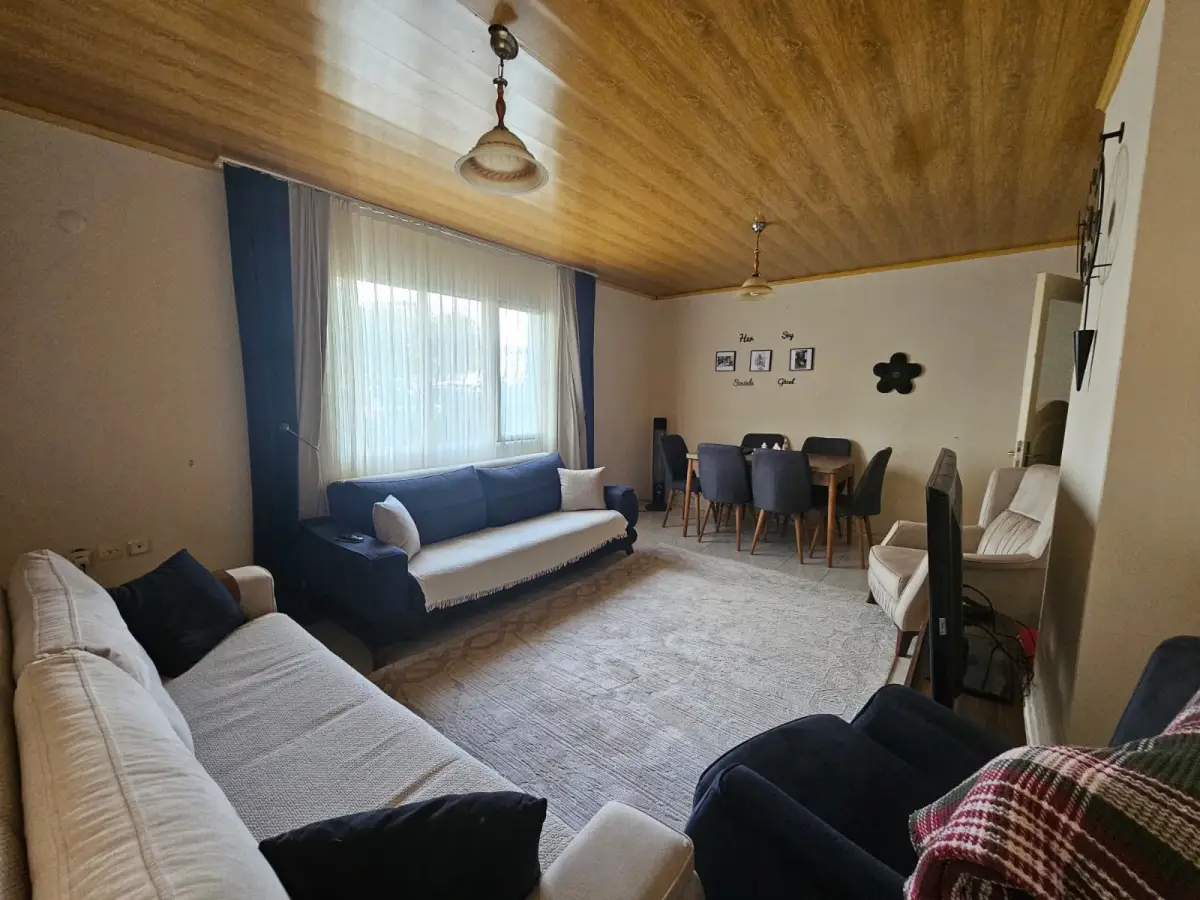 Masrafsız Satılık 3+1 Geniş Daire Yüksek Giriş 120 M²